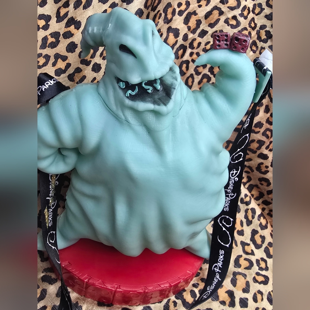 Oogie boogie Popcorn bucket - Picture 3 of 11